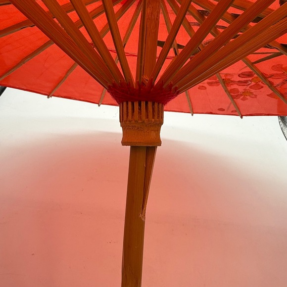 Red Asian Parasol Umbrella Cherry Blossom Bamboo Handle handprinted lot of 2 - Picture 3 of 9